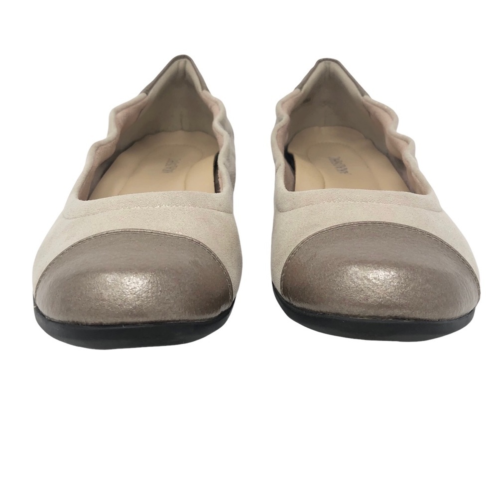 Akaishi Tsuki Cap Toe Flats in Pearl Pink - Picture 3 of 10